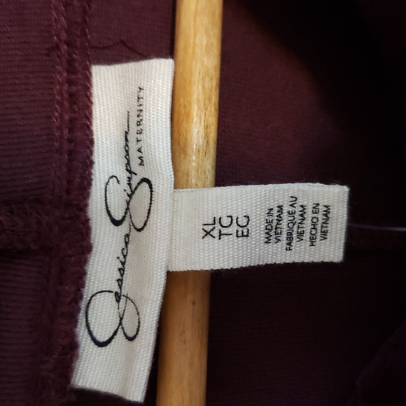 Jessica Simpson Burgundy Hooded Velour Maternity Dress Size XL - Picture 6 of 11